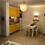Charmante Petite Maison Dans Avec Piscine Chauffee A 600 M De La בית נופש Belgodère