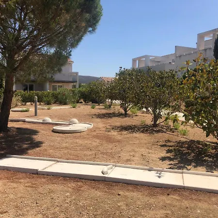 Charmante Petite Maison Dans Avec Piscine Chauffee A 600 M De La