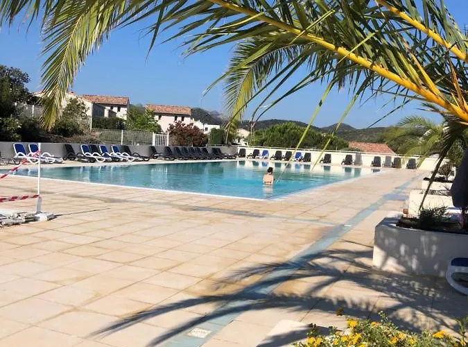 Charmante Petite Maison Dans Résidence Avec Piscine Chauffée à 600 M De La *